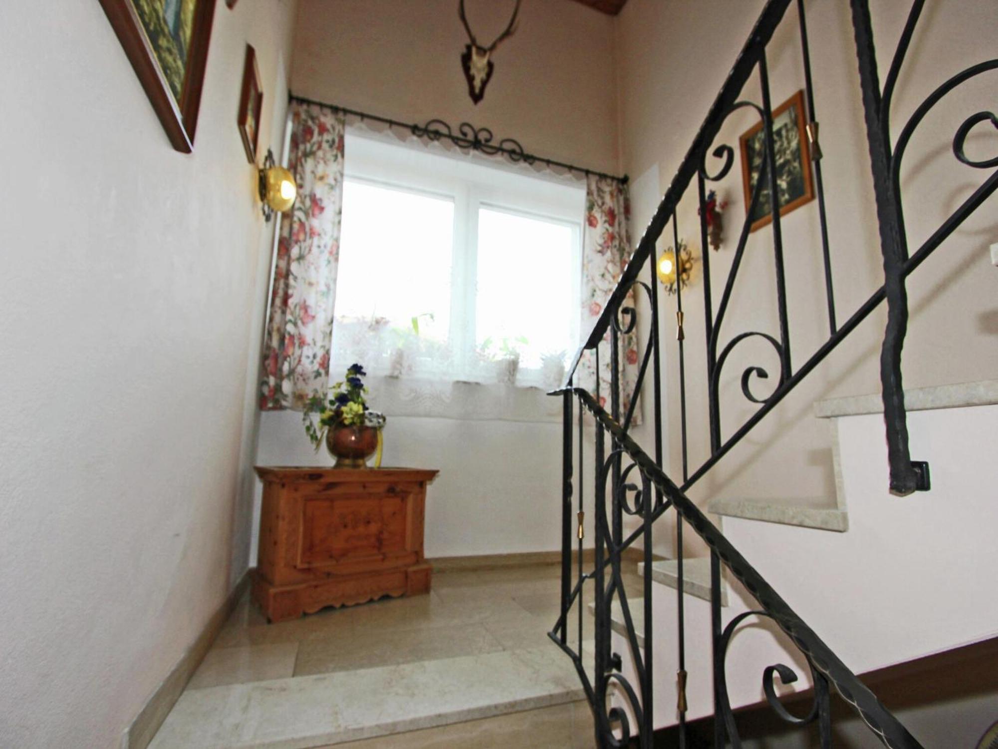 Cozy Apartment In Aschau Im Zillertal Near Ski Lift Luaran gambar