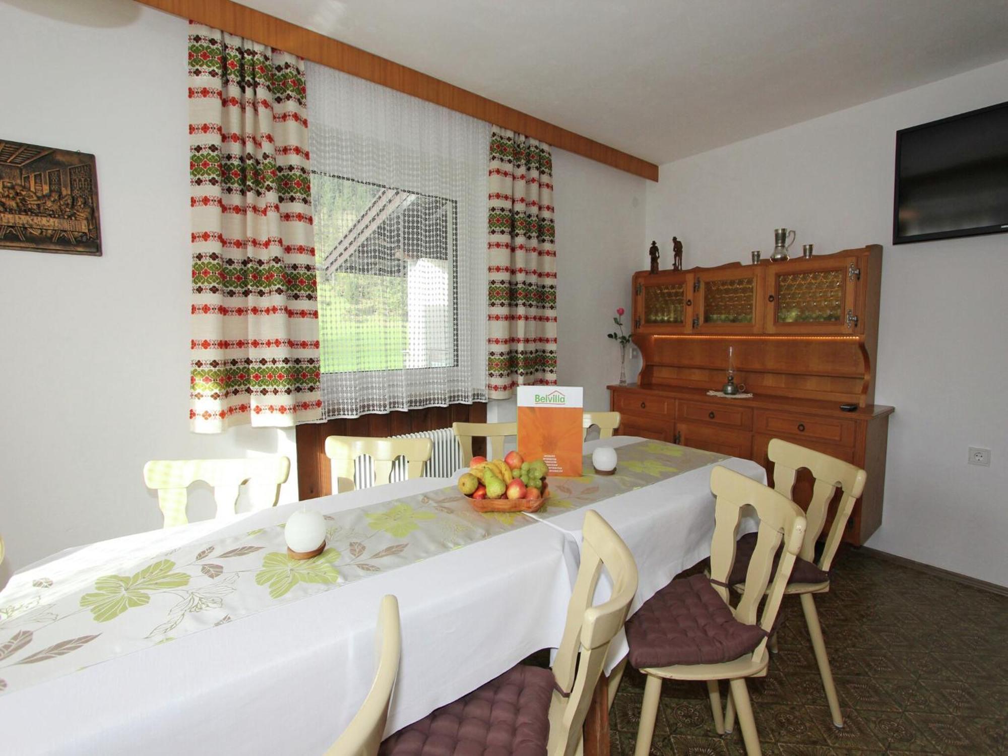 Cozy Apartment In Aschau Im Zillertal Near Ski Lift Luaran gambar